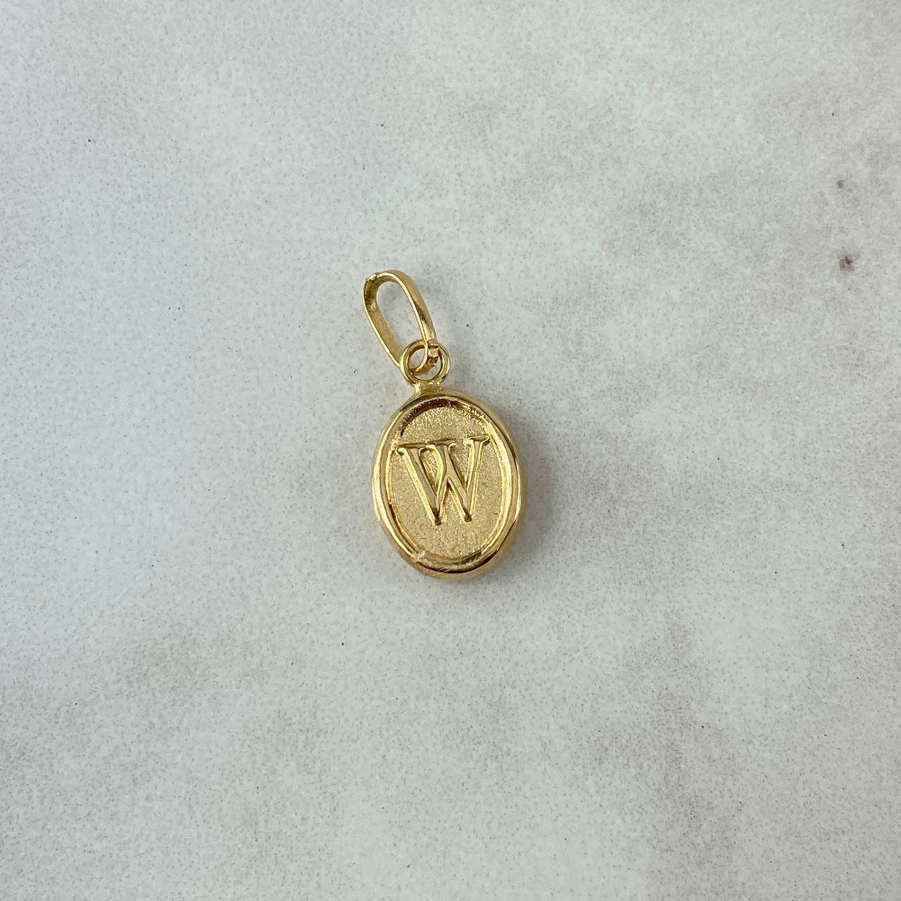 Pendant Oval W Letter 0.4gr / 1.8cm / Stamped Yellow Gold