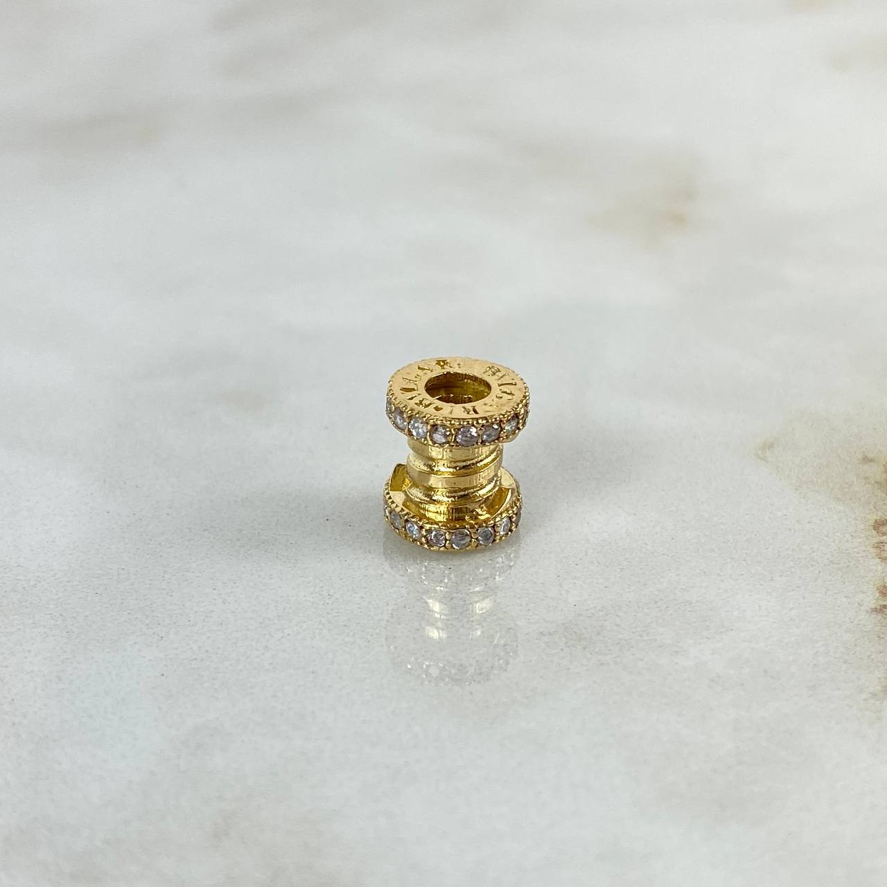 Herraje Tornillo de Arena 2.25gr / 0.85cm / 8mm Circones Blancos Oro Amarillo ©