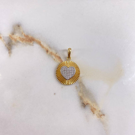 Pendant Heart Medallion 2.40gr / 2.5cm / Diamond Cut White Zircons Yellow Gold &