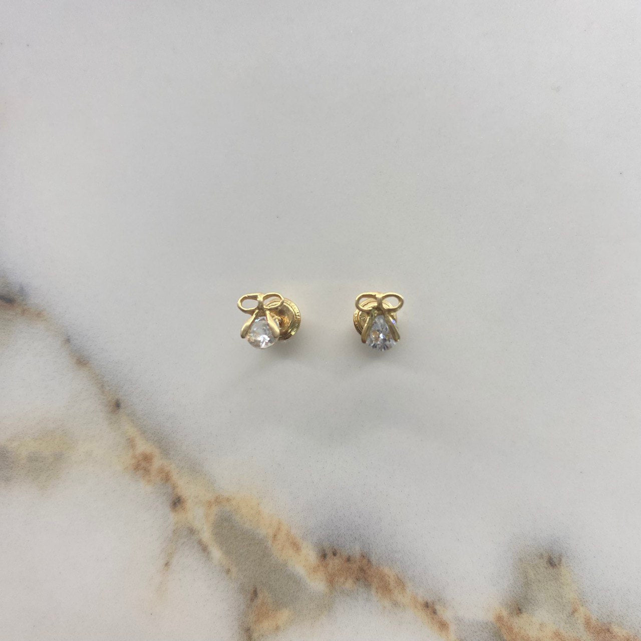 Stud Earrings Bow 0.9gr / White Zircon Yellow Gold &