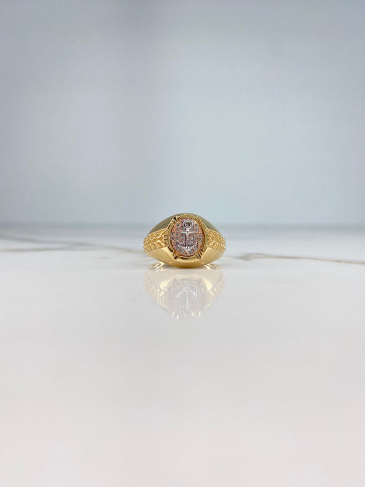 Anchor Ring 7.85gr / 10 / White Zircons Three Golds $