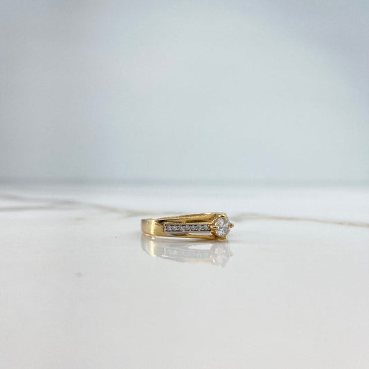 Three Line Ring 2.2gr / T6 1/2 / White Zircons Two Yellow and White Golds &