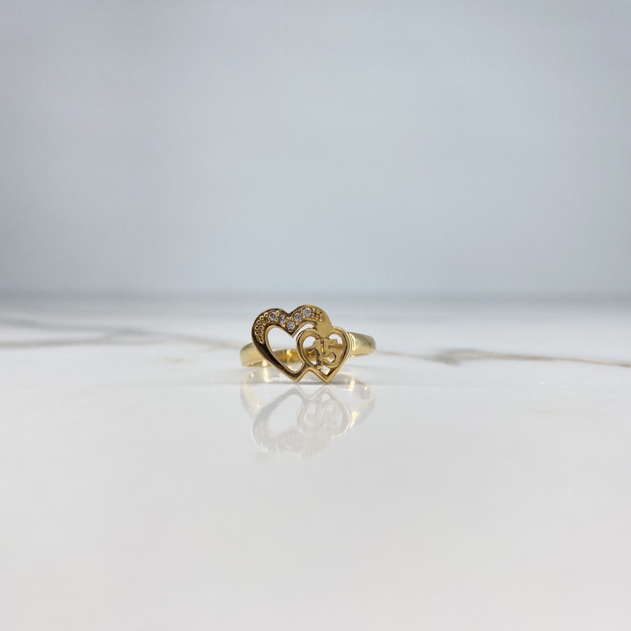 Ring 15s Hearts 2.8gr / Size 7 1/4 / White Zircons Yellow Gold &
