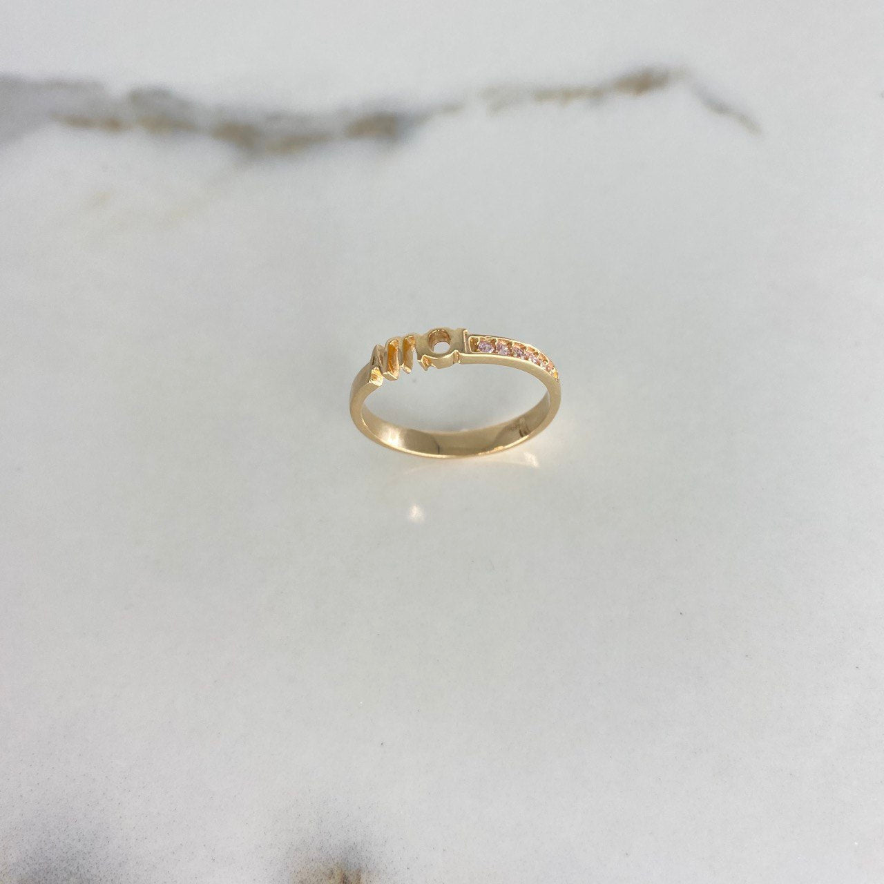 Love Ring 2.35gr / Size 7 1/2 / Pink Zircons Yellow Gold &