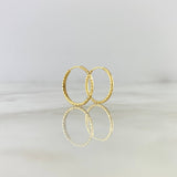 Candongas Aro Rayado 0.85gr / 1.6cm / Oro Amarillo 18K ©