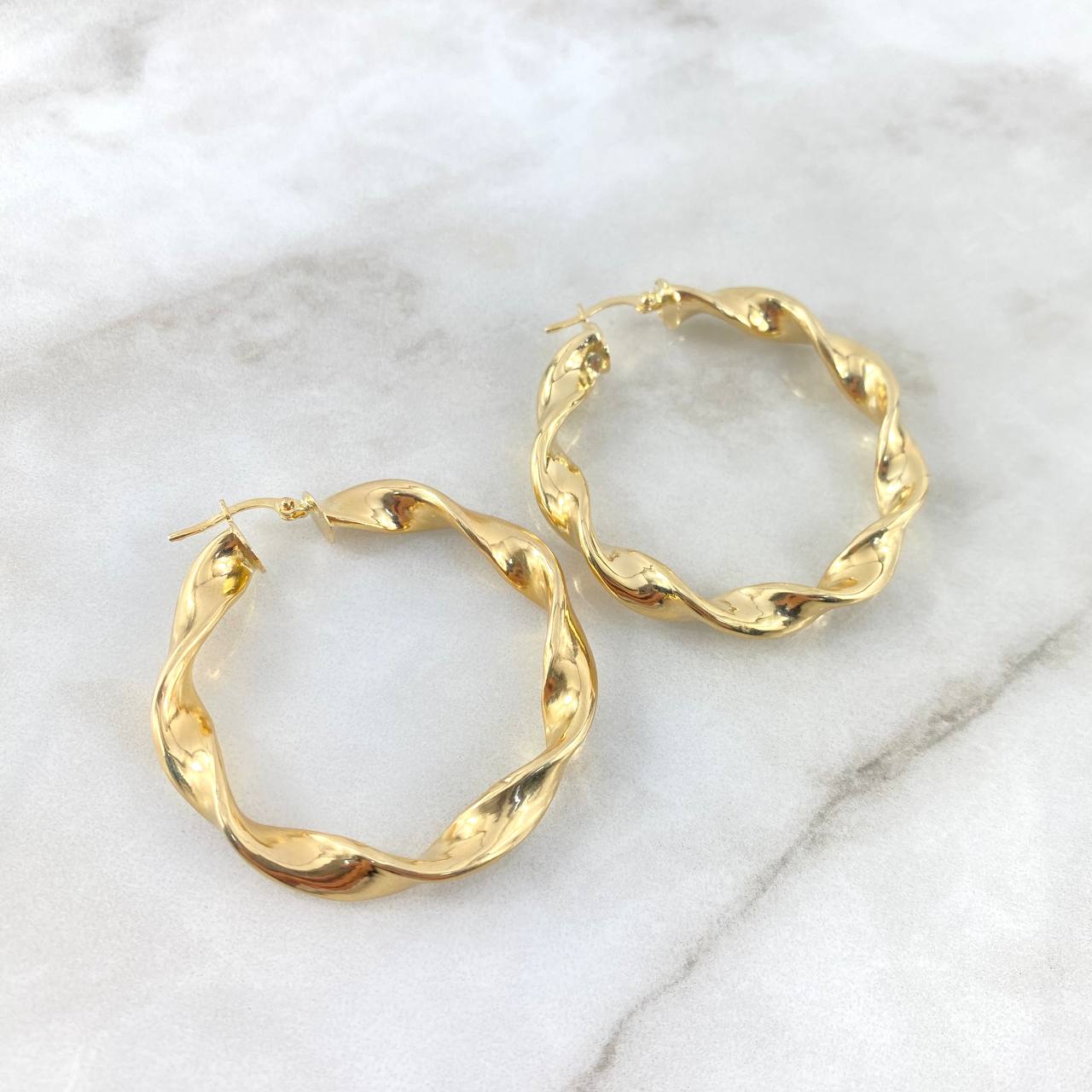 Hoop Earrings Isa 7.7gr / 4.4cm / Braided Yellow Gold