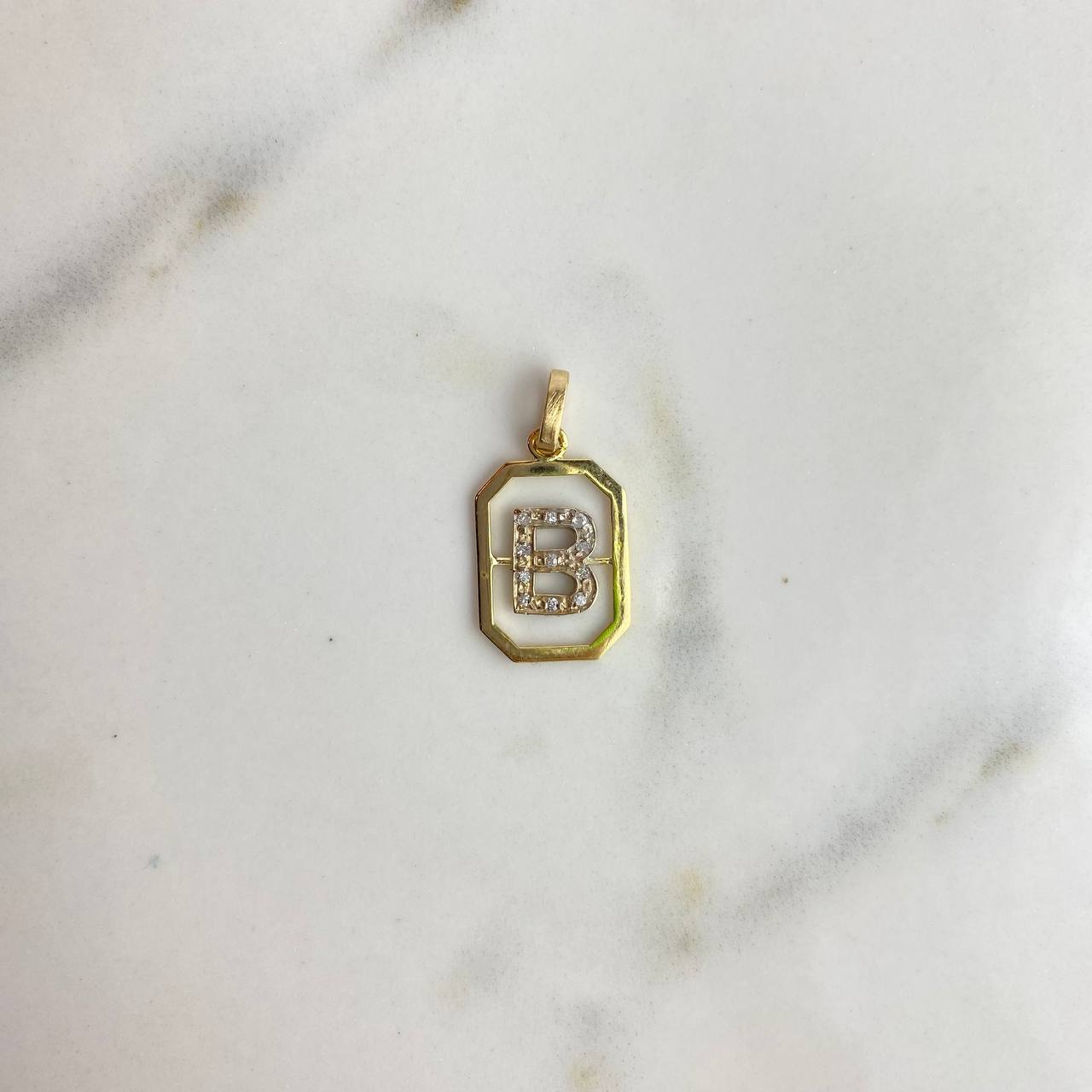 Pendant Letter B 1.1gr / 2cm / White Zircons Yellow Gold $