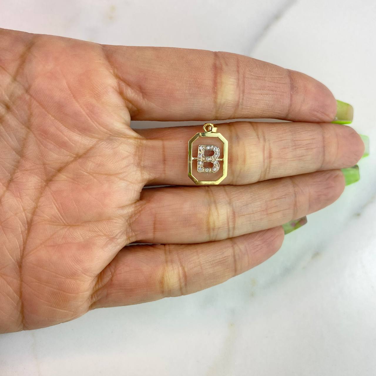 Pendant Letter B 1.1gr / 2cm / White Zircons Yellow Gold $