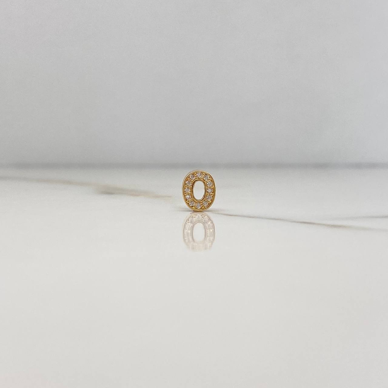 Pendant Letter O 0.5gr / 0.7cm / 3D White Zirconia Yellow Gold $