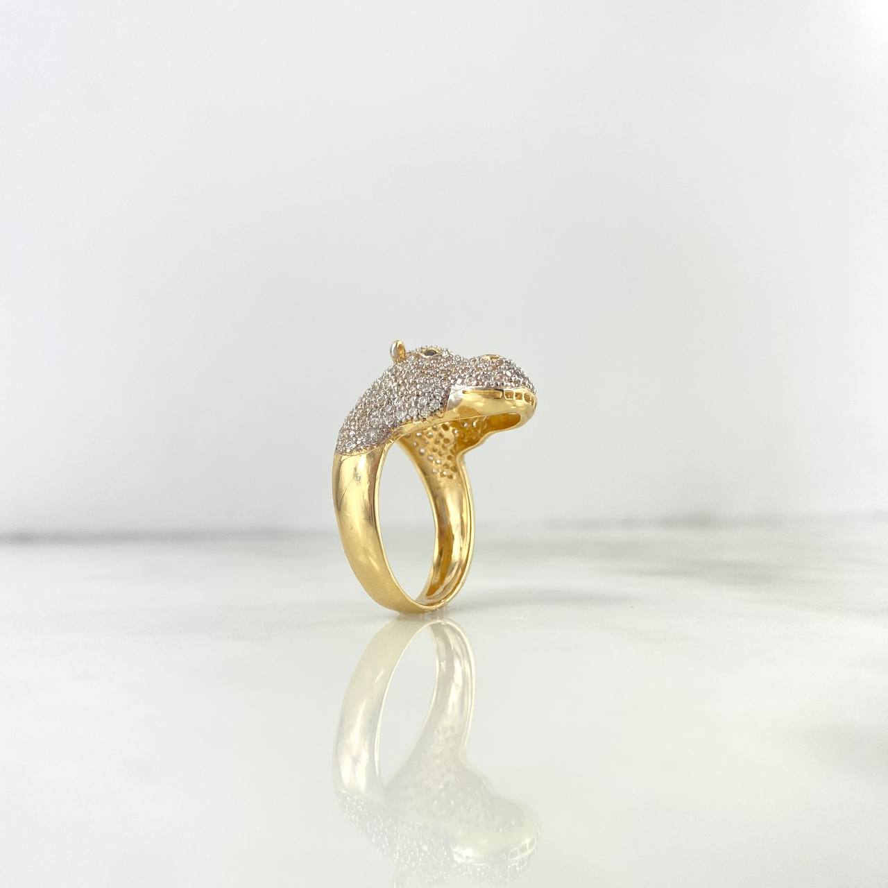 Hippopotamus Ring 8.9gr / Size 8 / White Zircons Black Eyes Yellow Gold
