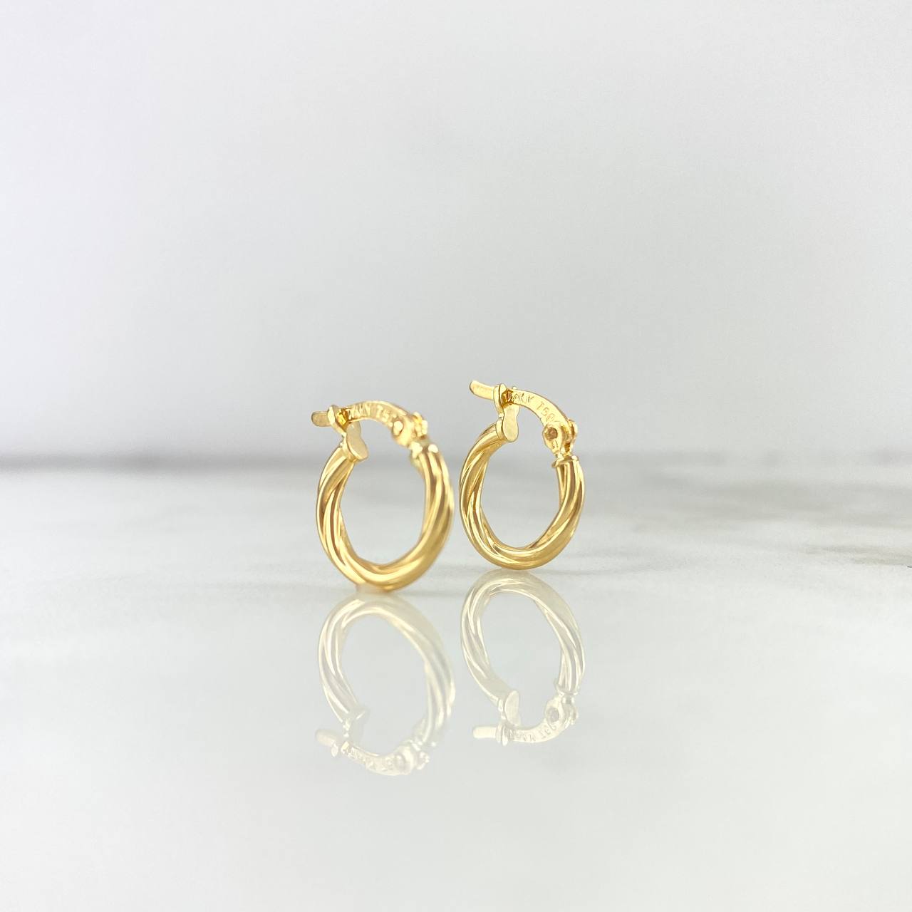 Candongas Sofi 1.85gr / 1.3cm / Espiral Oro Amarillo