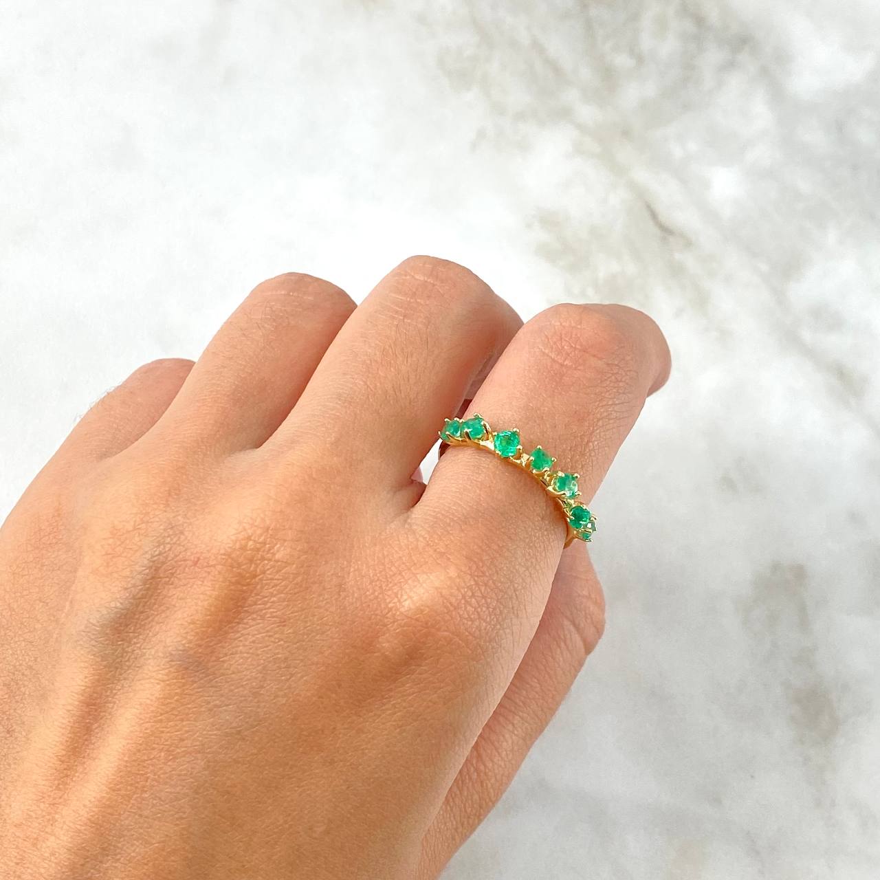 Ivy Ring 2.44gr / Size 7 1/4 / Emeralds 57pts Yellow Gold (Jewel)