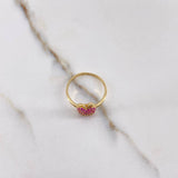 Apple Ring 2.55gr / Size 7 / Fuchsia and White Zircons Yellow Gold &