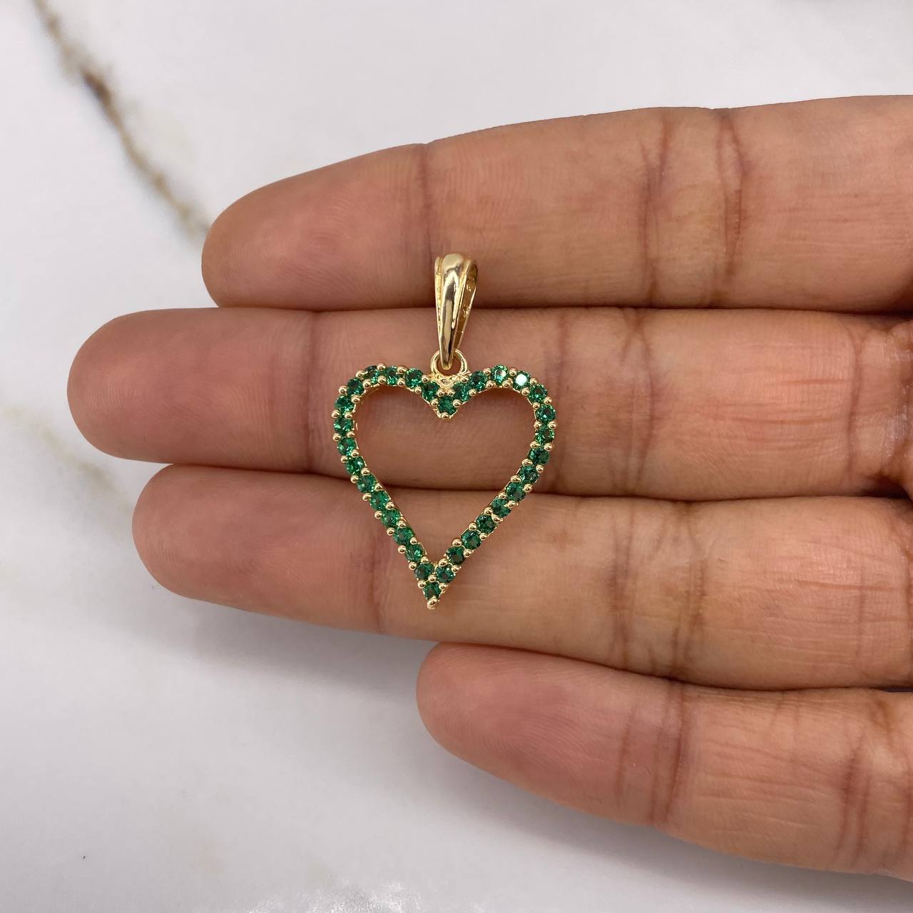Pendant Heart Silhouette 2.05gr / 3cm / Green Zircons Yellow Gold &