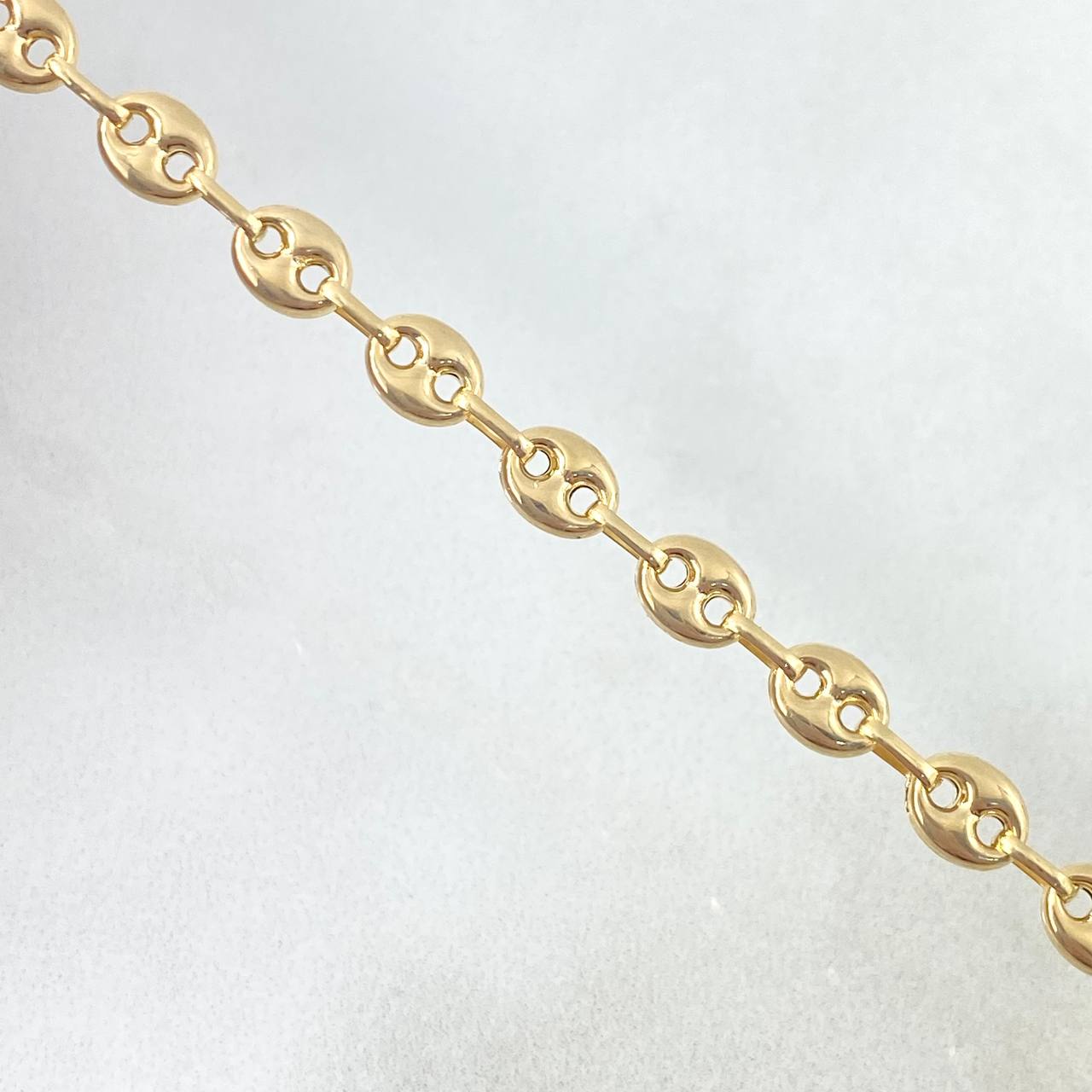 Pulso Gc 3.3 g / 8 1/4 in / 4.5 mm Oro Amarillo 18K