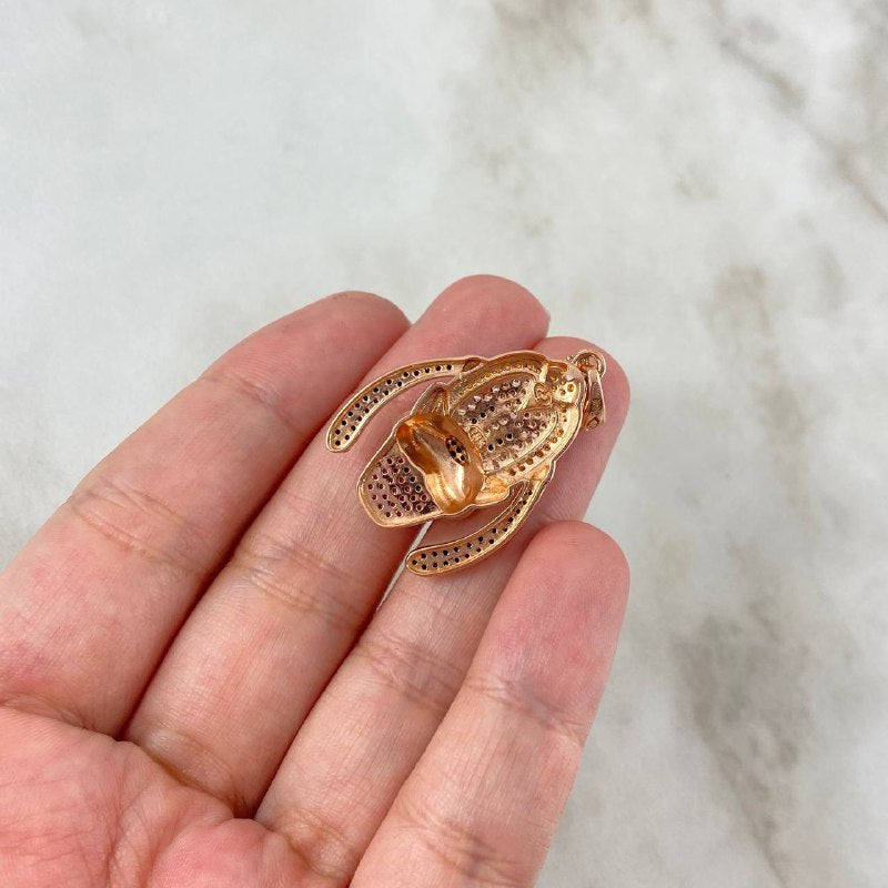 Pendant Dog 7.5gr / 3.7cm / White Yellow Black Fuchsia Zircons Rose Gold ©