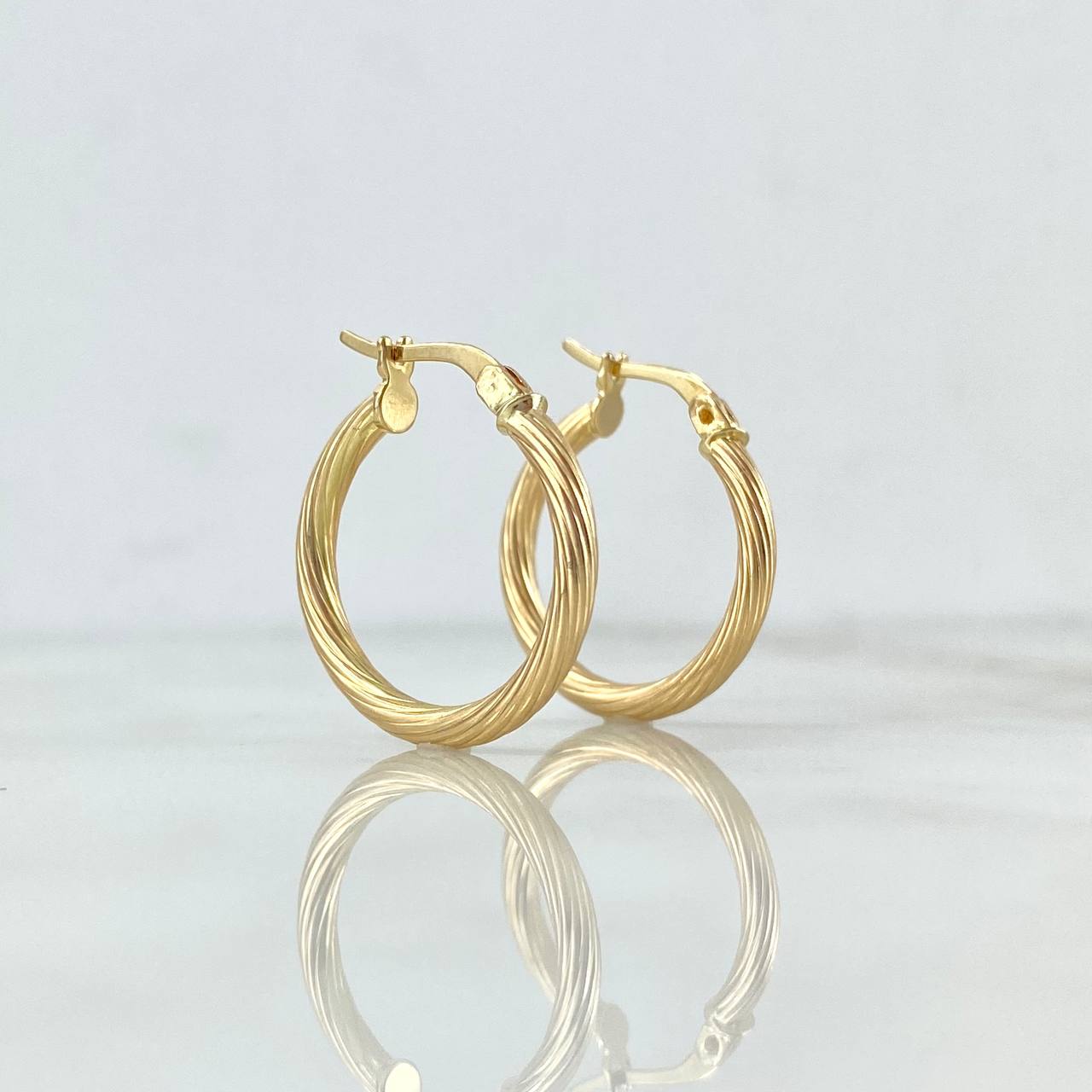 Hoop Earrings Lore 1.3gr / 0.9in / 18K Gold +0$