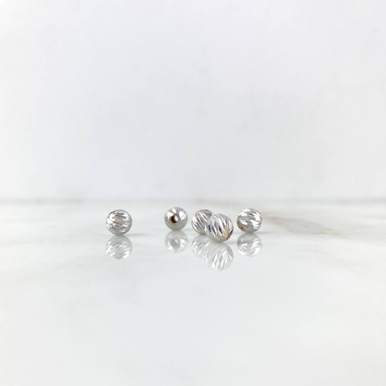 Bead Diamond Cut 6mm / 0.3gr White Gold