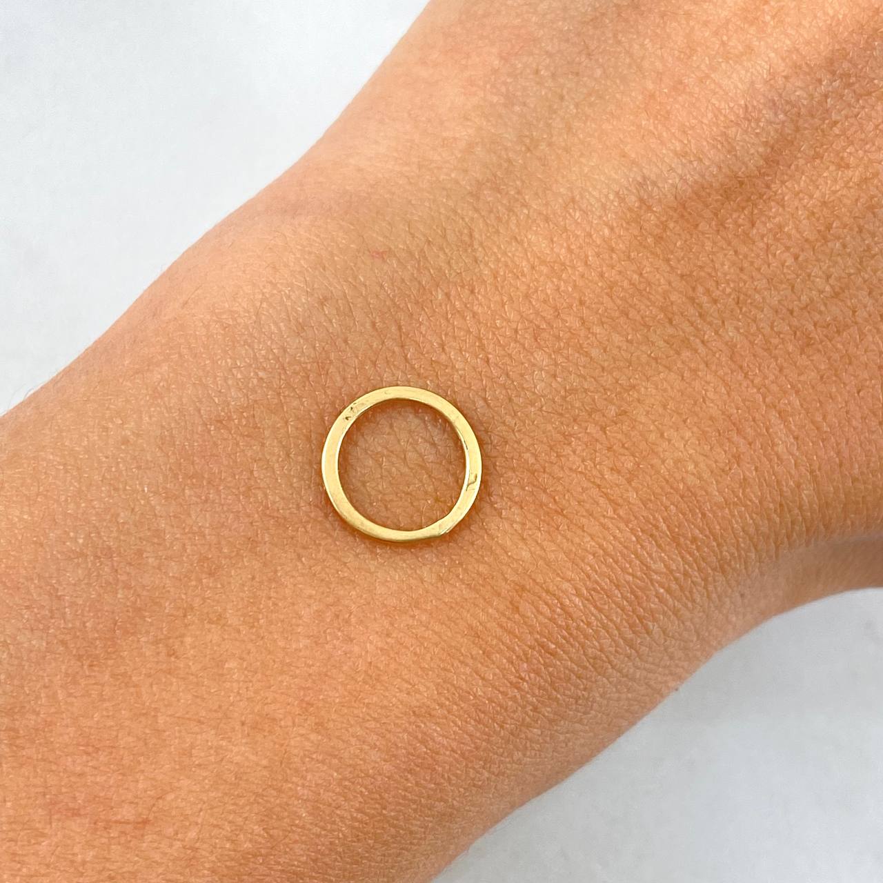Charm Circle 0.35gr / 1.2cm Yellow Gold
