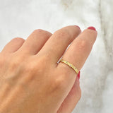 Crown of Thorns Ring 1.6gr T6 3/4 White Zircons Yellow Gold