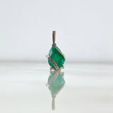 Pendant Spun Pear 4.75gr / 2.3cm / Emerald 3.70 QTS White Gold (Jewel) ©