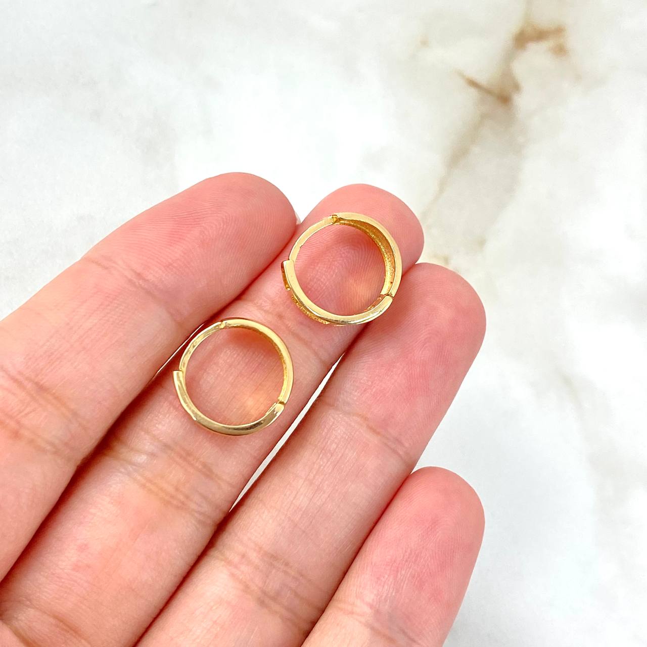 Hoop Earrings Mela 2.15gr / 1.3cm / Yellow Gold Basteadas