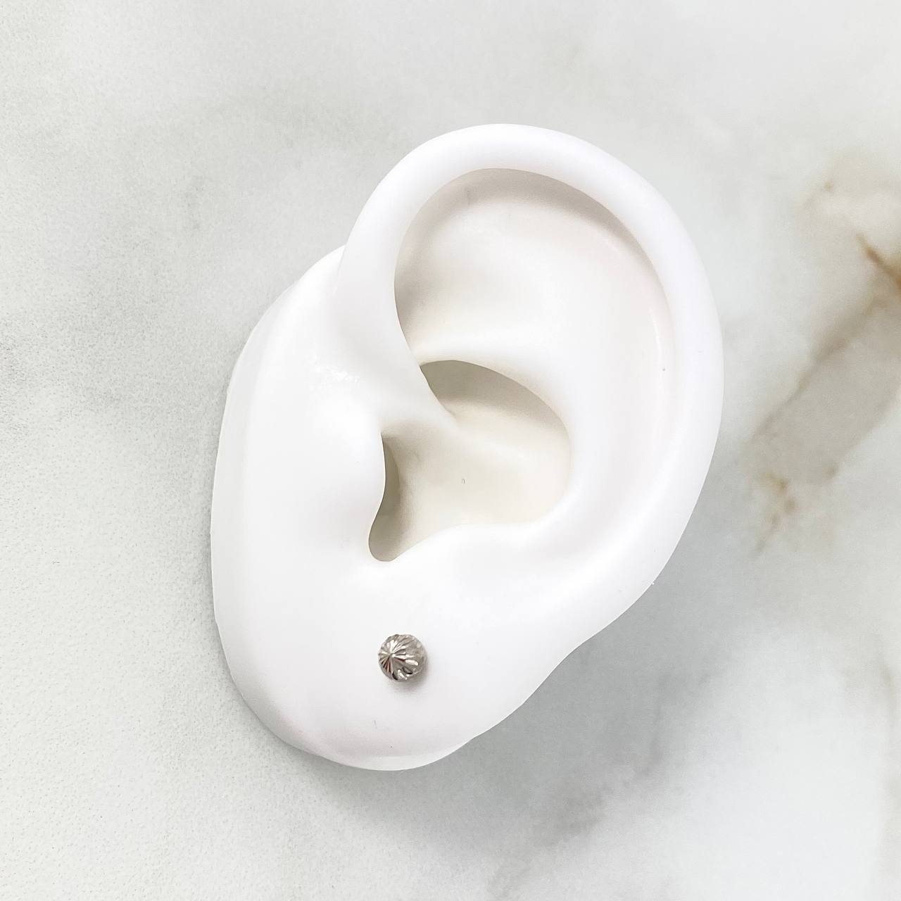 Stud Earrings Bead 0.55gr / 4mm Diamond Cut White Gold 18K ©