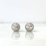 Stud Earrings Bead 0.95gr / 7mm Diamond Cut 18K White Gold ©