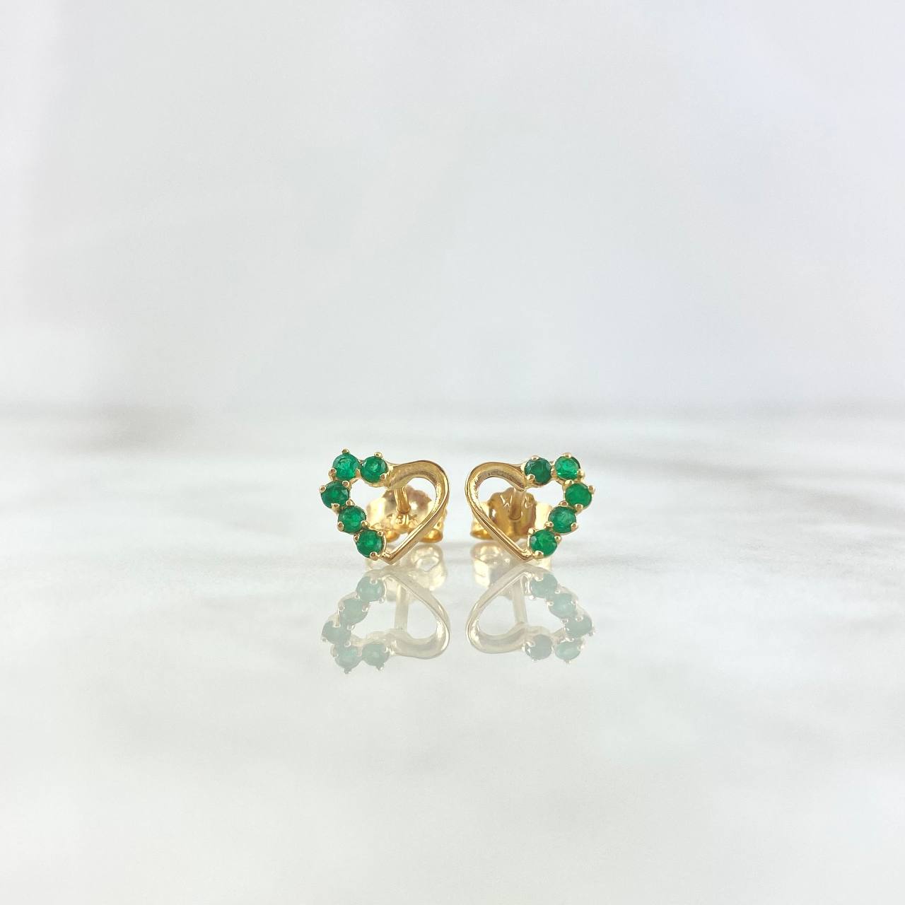 Stud Earrings Heart Silhouette 1.15gr / 0.9cm / Half Emeralds 20pts Lobster Claw Yellow Gold Butterfly (Jewel)