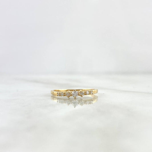 Anillo Solitario Trio 1.75gr / T7 1/2 / Diamantes Blancos 10 pts Oro Amarillo (Joya) ©
