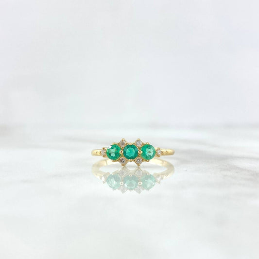 Trio Sparkling Ring 2.4gr / Size 7 1/2 / Emeralds 26pts - White Diamonds 12pts Yellow Gold (Jewel)