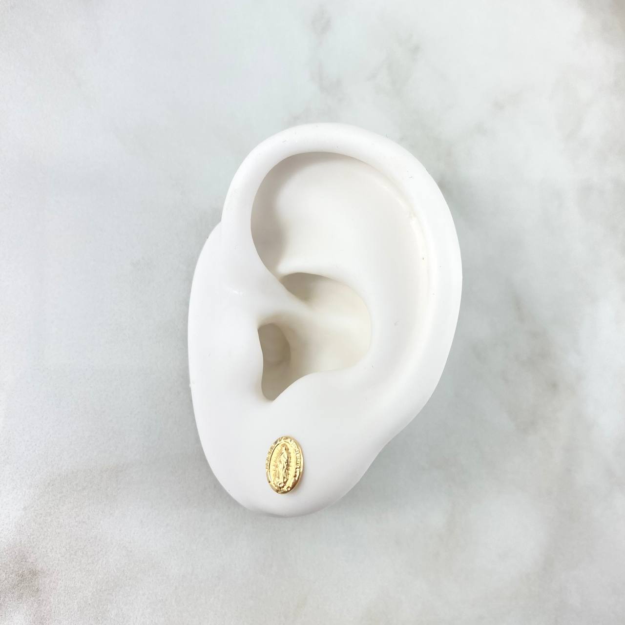 Stud Earrings Virgin Guadalupe Oval 0.7gr / 0.3in 18K Gold