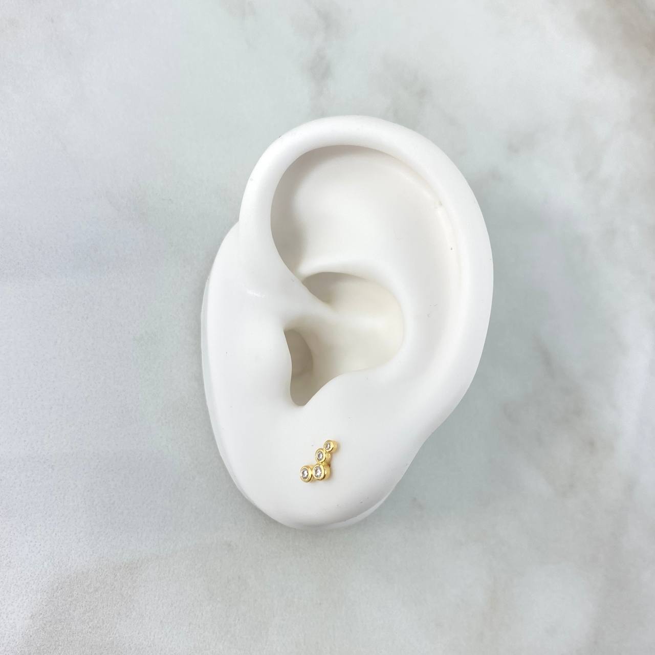 Stud Earrings Star In Quartet 0.85gr / 0.7cm / White Zircons Yellow Gold *