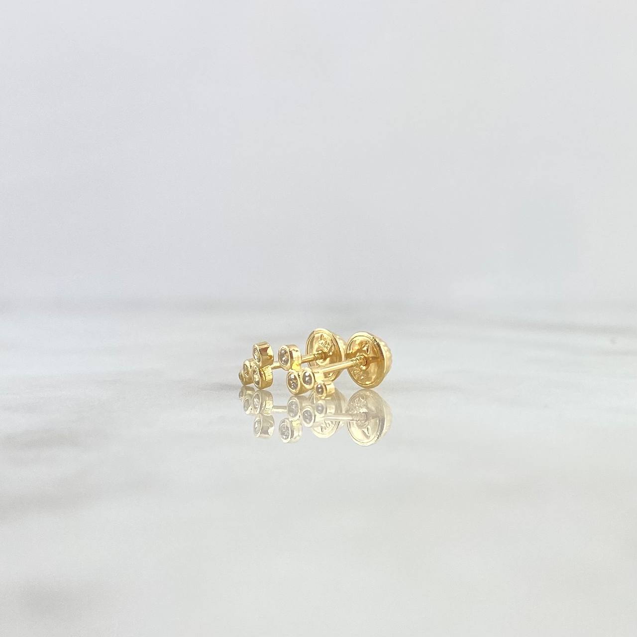 Stud Earrings Star In Quartet 0.85gr / 0.7cm / White Zircons Yellow Gold *