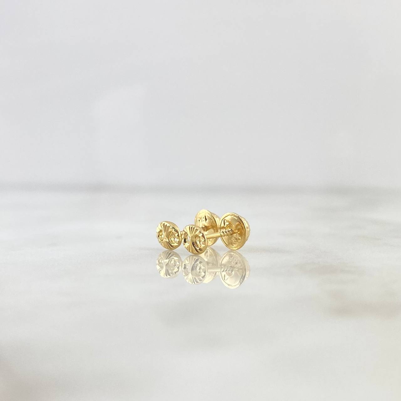 Stud Earrings GC 0.5gr / 18K Yellow Gold ©