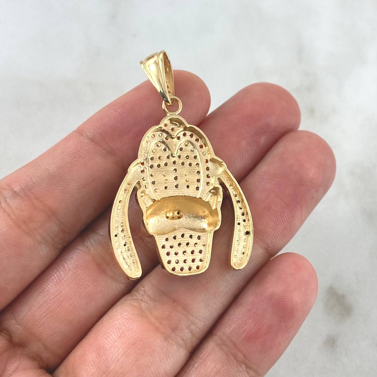 Pendant Dog 8.7gr / 4.2cm / Colored Zircons Yellow Gold ©