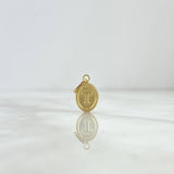 Pendant Oval T Letter 0.55gr / 1.8cm / Yellow Gold Stamped ©