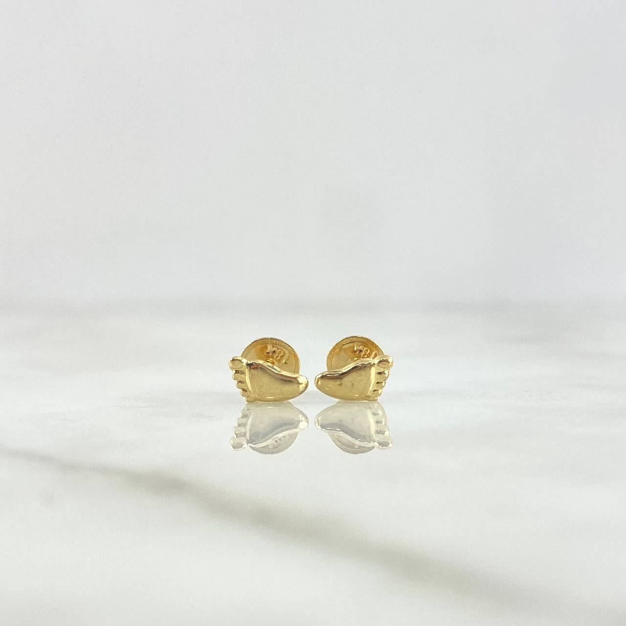 Stud Earrings Footprint Feet 0.5gr / 7mm Yellow Gold ©
