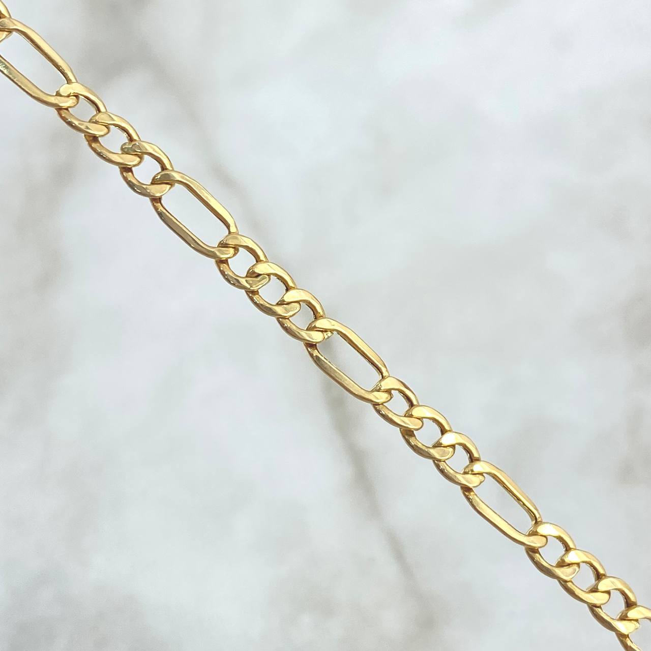 Pulso Figaro 4.05gr / 20.5cm / 4.4mm Oro Amarillo +0 18K *