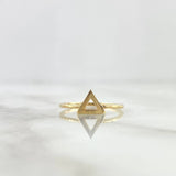 Triangle Silhouette Ring 1.9gr / T6/1/2 / Yellow Gold