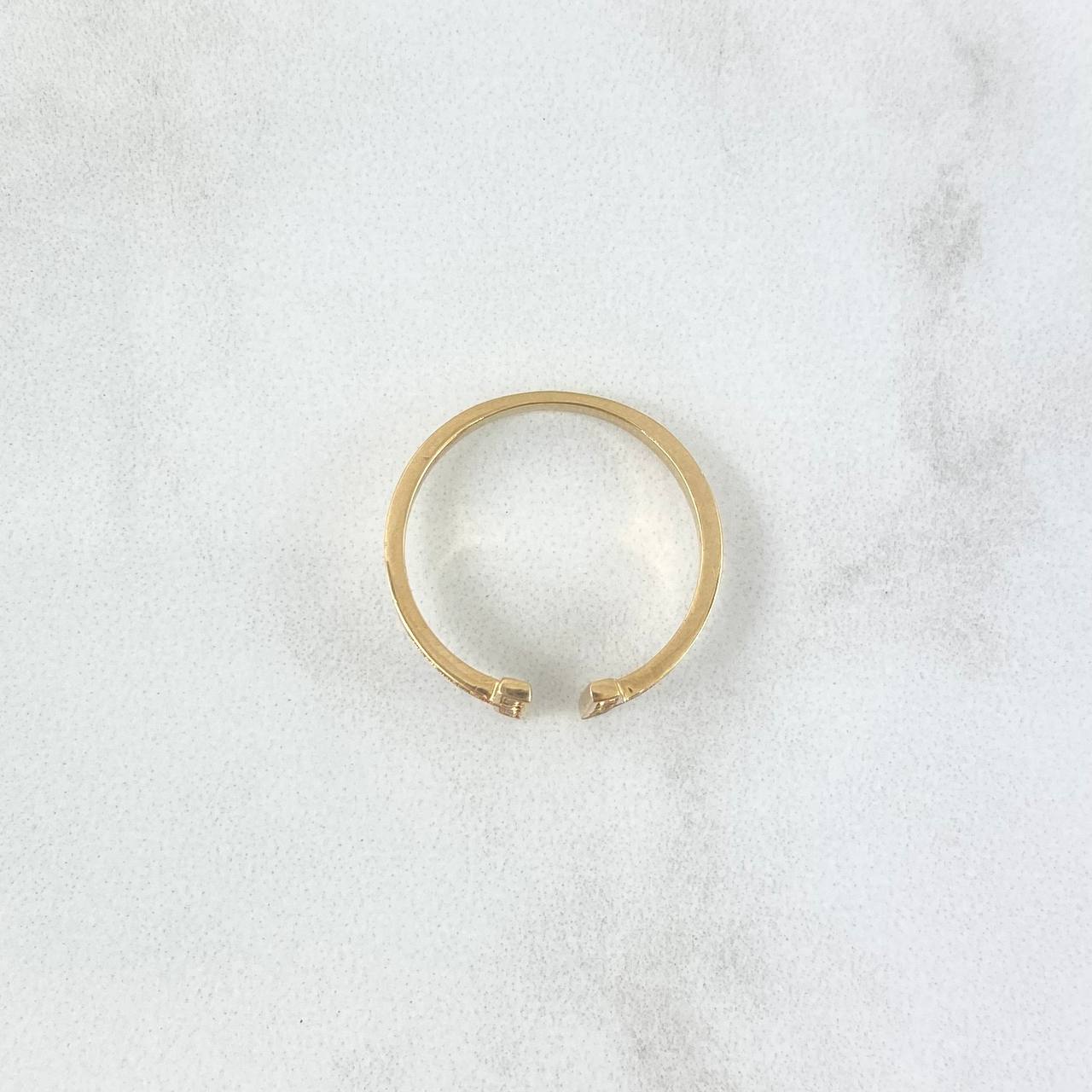 Hug Ring In T 2.2gr / Size 7 1/2 / White Zircons Yellow Gold