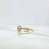 Halo Ring Inlaid 2.5gr / T5 1/4 / White Zircons Yellow Gold