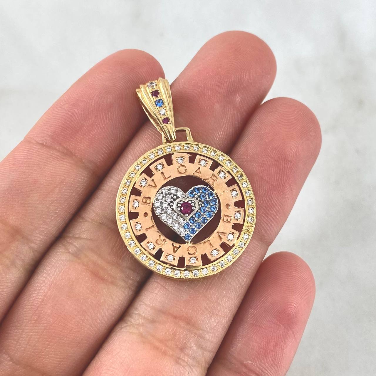 Pendant Rustic Gear Heart 6gr / 3.5cm / White Blue Fuchsia Zircons Three Golds