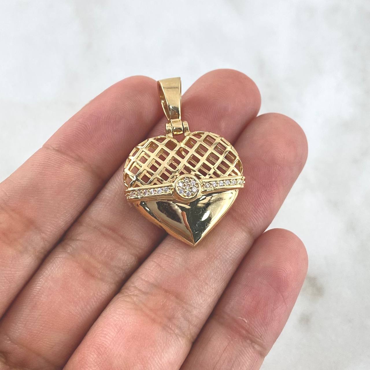 Pendant Heart Mesh Belt 6.75gr / 3.4cm / White Zircons Yellow Gold ©