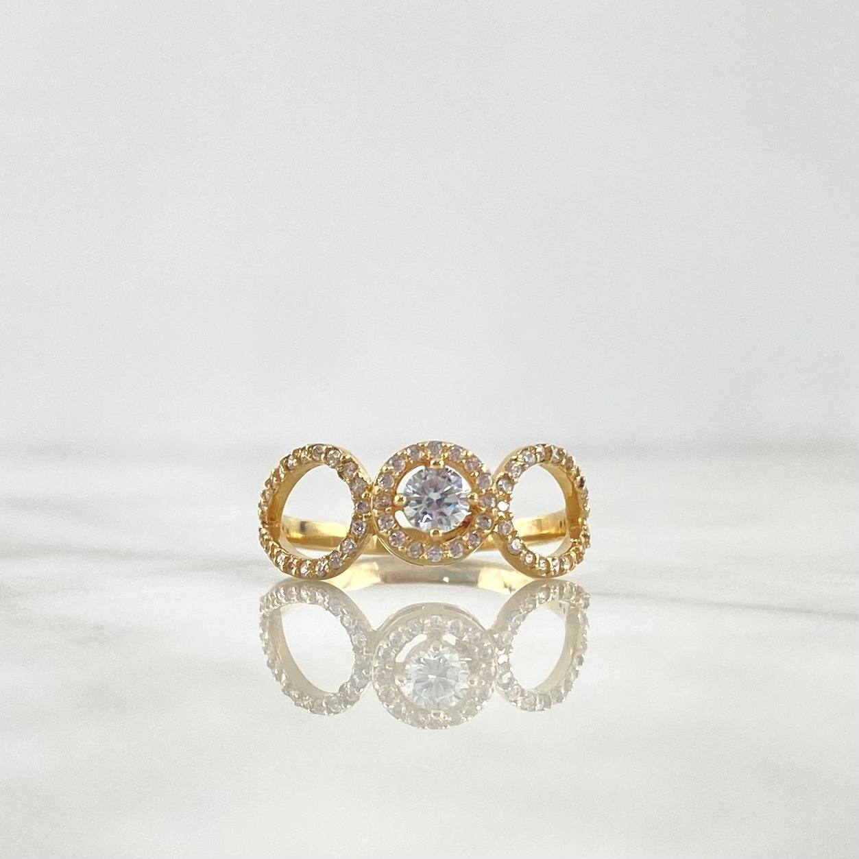 Halo Ring Hug 2.8gr / T8 / White Zircons Yellow Gold ©