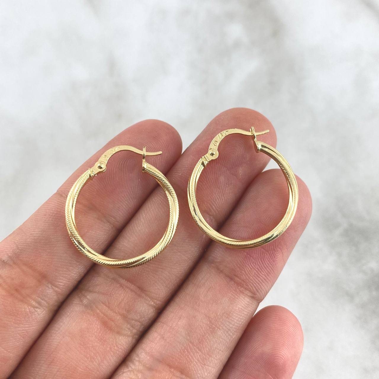 Lola Hoop Earrings 1.35gr / 2.3cm / 18K Gold *