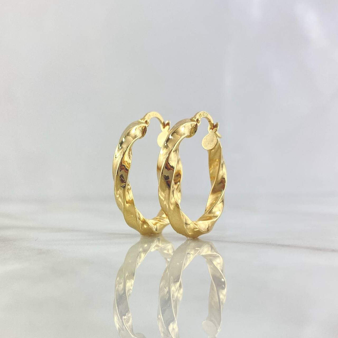 Hoop Earrings Hoop Earrings 3.65gr / 2.9cm / Twisted Yellow Gold ©