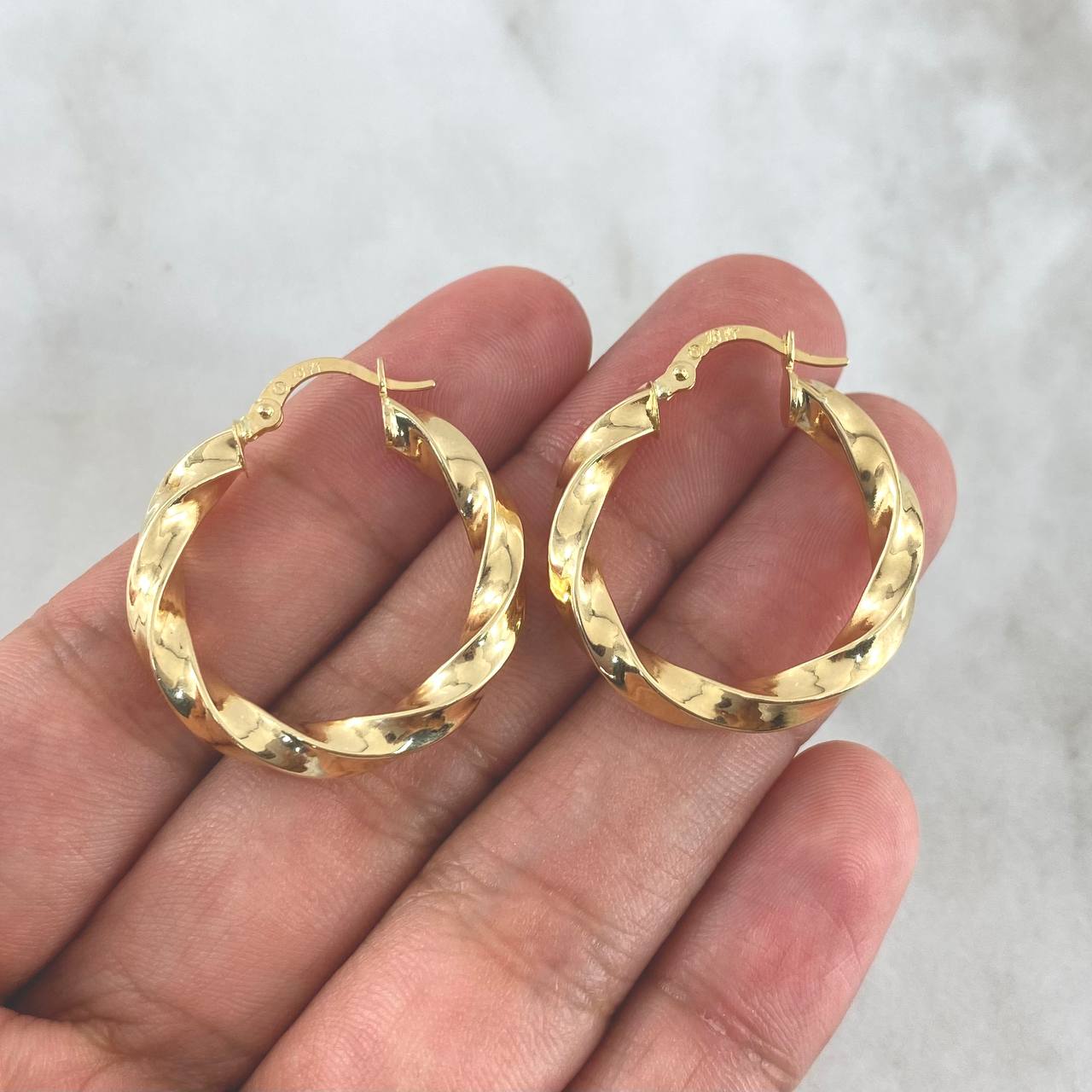 Hoop Earrings Hoop Earrings 3.65gr / 2.9cm / Twisted Yellow Gold ©