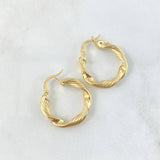Hoop Earrings Weigh 2.5gr / 2.3cm / Striped Twisted Yellow Gold