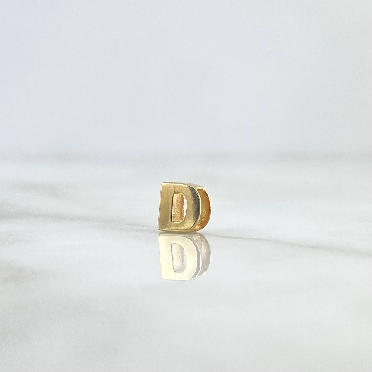 Charm Letter D 0.35gr / 0.5cm / Yellow Gold Drum ©